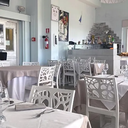 Piccolo Paradiso Otel 3*