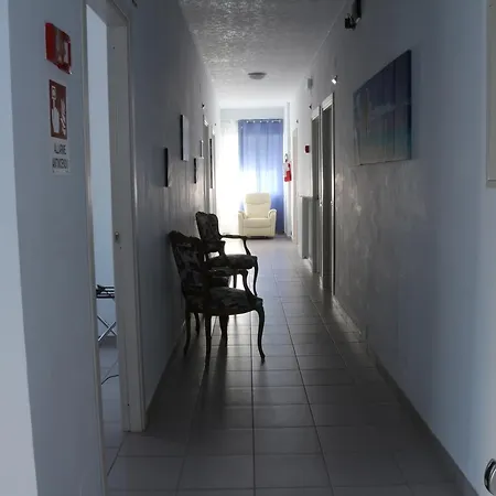 Piccolo Paradiso Otel Bordighera