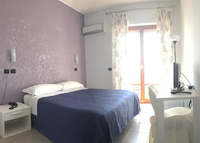 Ξενοδοχείο Piccolo Paradiso 3*