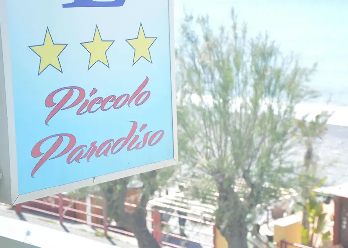 Piccolo Paradiso فندق 3*