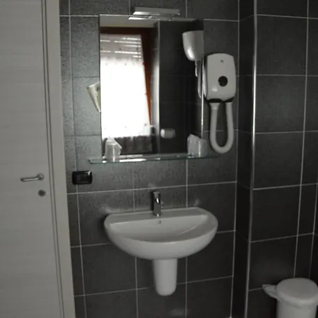 Piccolo Paradiso Hotel 3*