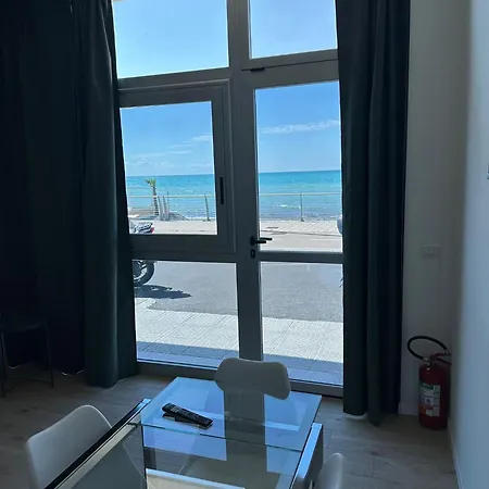 Piccolo Paradiso Ξενοδοχείο 3*
