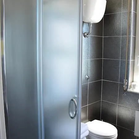 Piccolo Paradiso Otel Bordighera