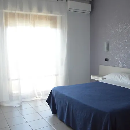 Piccolo Paradiso Otel 3*