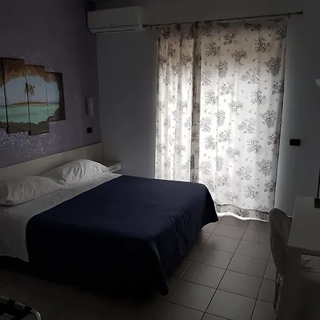 Piccolo Paradiso 3*