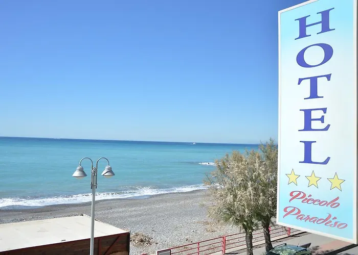 Piccolo Paradiso Hotel 3*